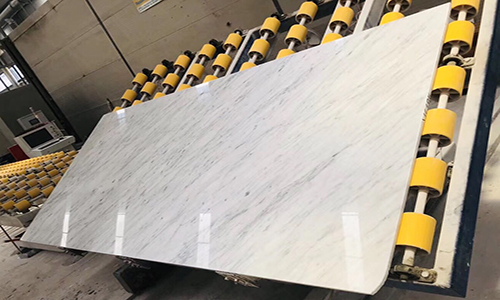 Carrara white slabs 3.jpg